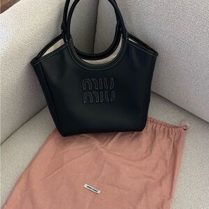 Miu Miu Black Leather Ivy Leather Bag